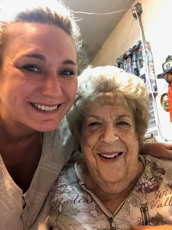 Jessica and Mari Pope help fellow Americans during the national crisis.