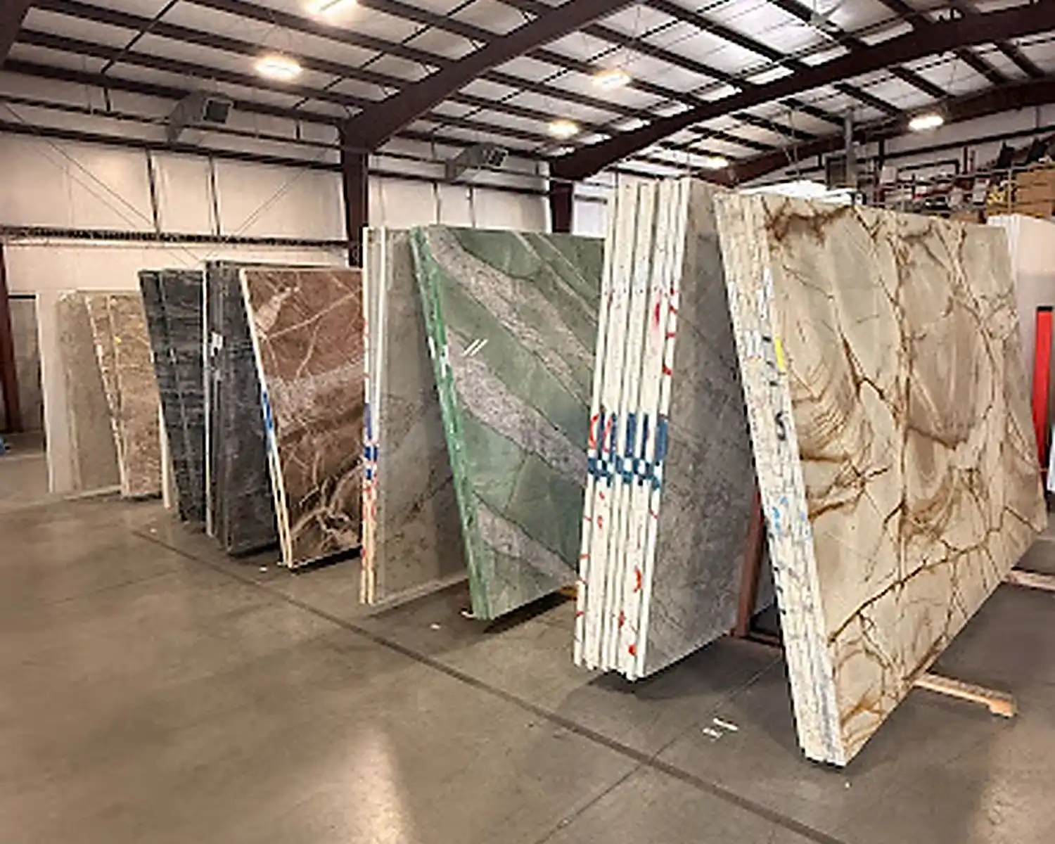 Quartzite vs. Quartz: What's the Real Difference?